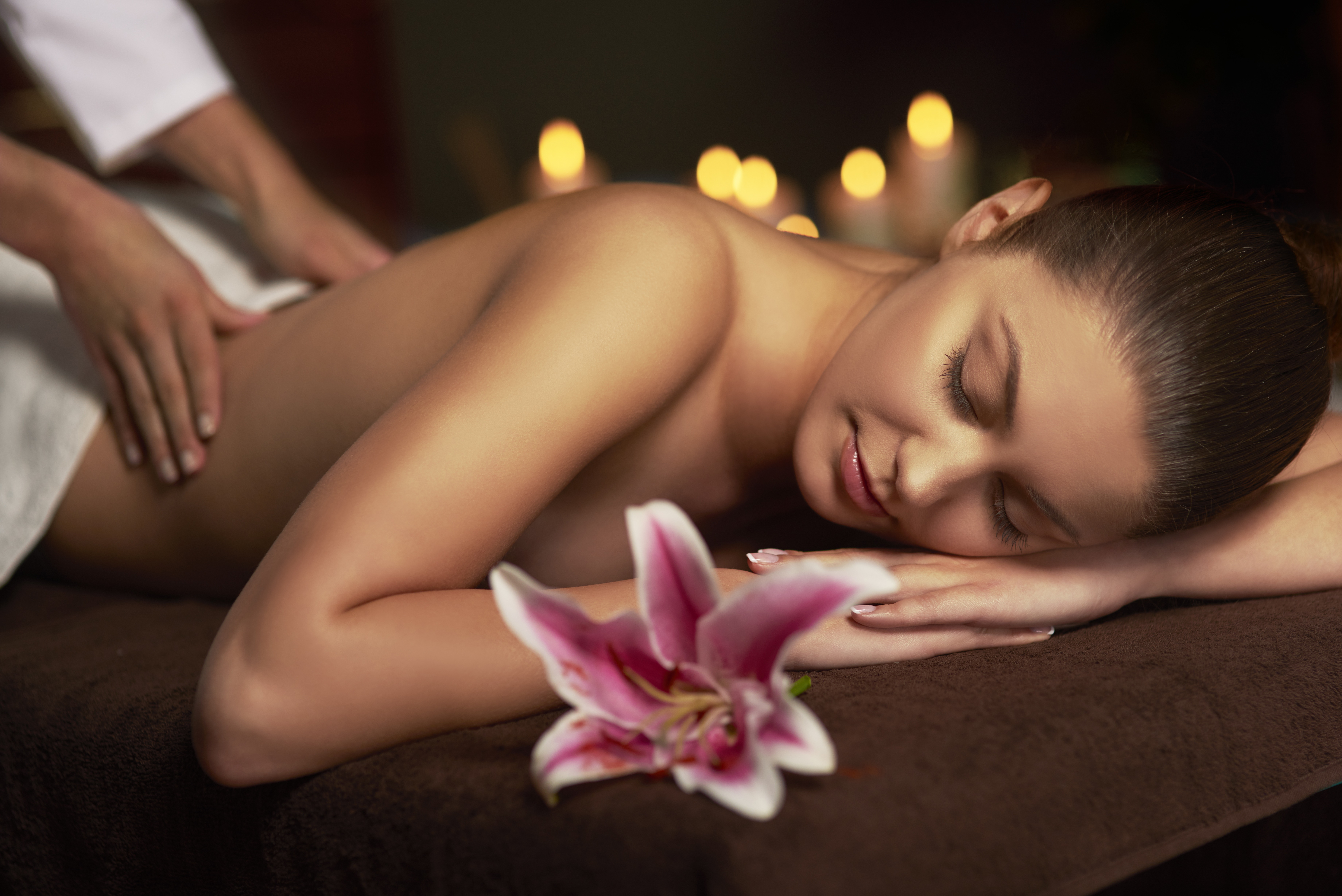 Lotus Essential Oil Spa Relaxation